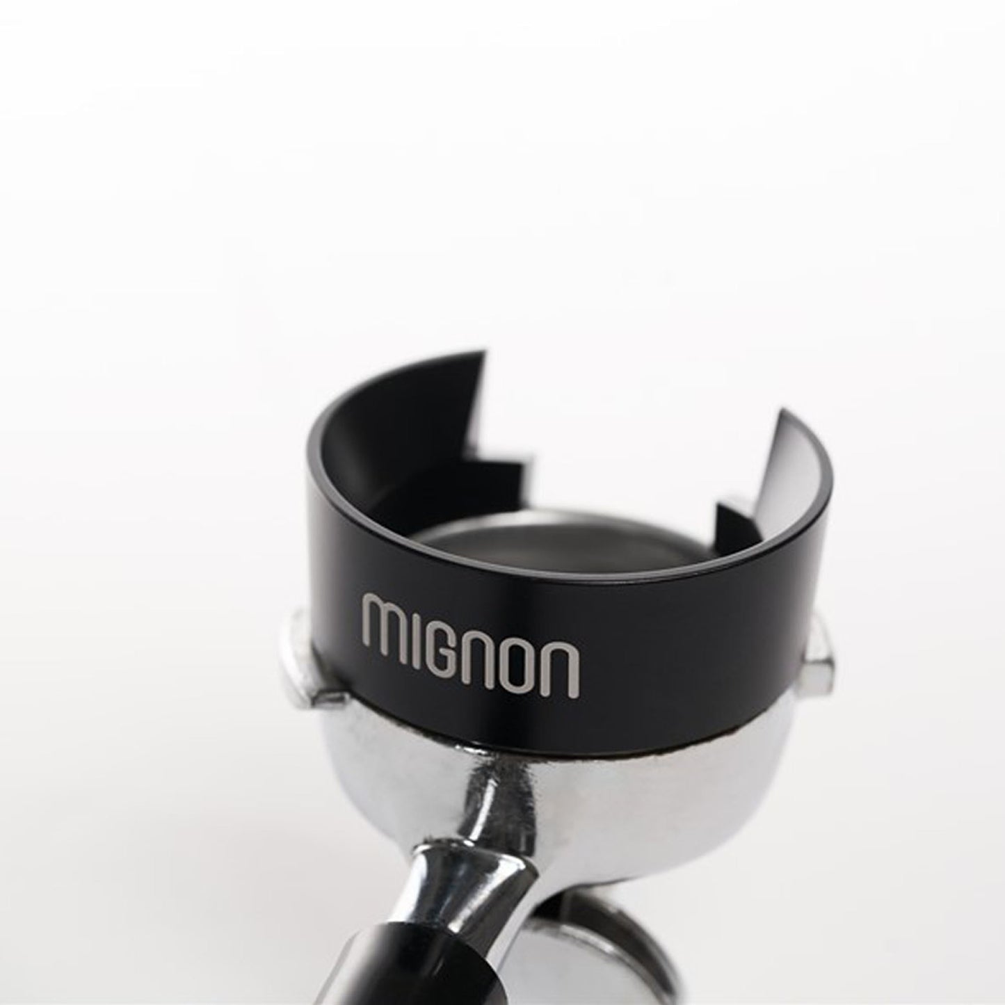 Embudo Dosificador Negro 58.3 mm Eureka Mignon